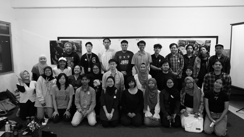 Kelas Liar bertema Penggusuran, Tanah ini Milik Siapa? Membongkar Konflik Agraria dan Kekuatan Advokasi di Bale Warga Dago Elos, Kota Bandung, Sabtu, 2 Agustus 2025. (Foto: Audrey Kayla/BandungBergerak)