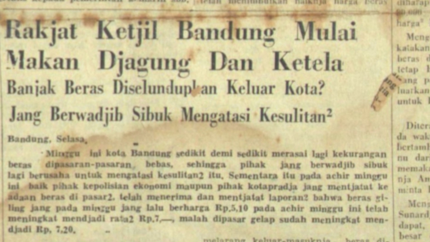 Surat kabar Indonesia Raya edisi Selasa, 3 Desember 1957 melaporkan keadaan ekonomi di Bandung yang saat itu sedang dilanda krisis beras. (Foto: Yogi Esa Sukma Nugraha)