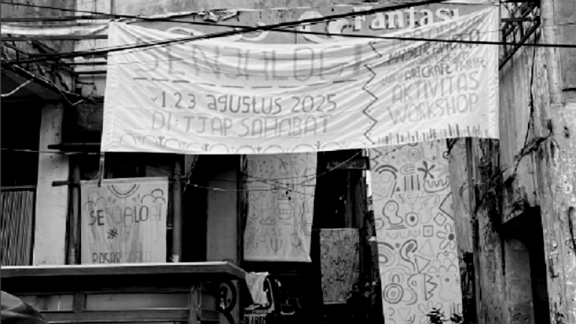 Senjalogi #7, bazar ramah lingkungan yang digagas Komunitas Taman Kota di Tjap Sahabat, Bandung, awal Agustus 2025. (Foto: Instagram senjalogi_ktk)