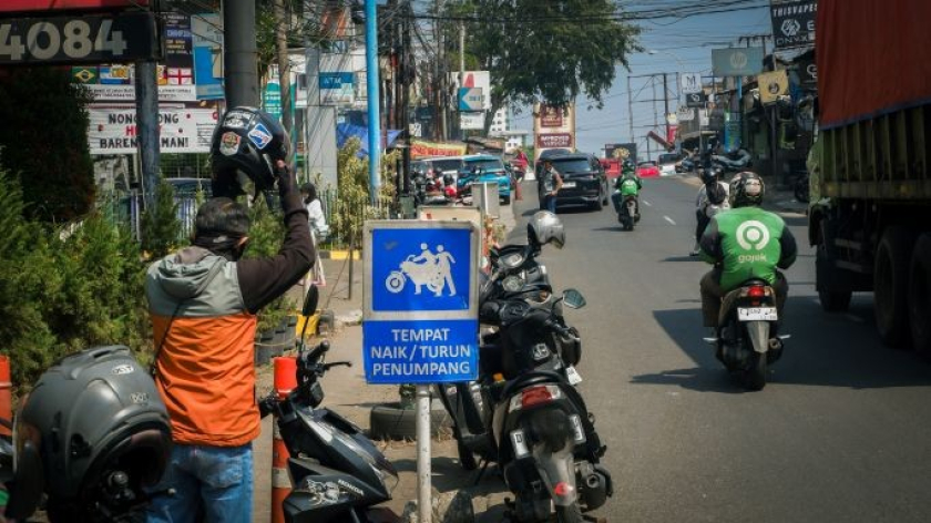 Lalu lintas di kawasan Jatinangor, Sumedang, Juli 2026. (Foto: TIM Redaksi Vonis)
