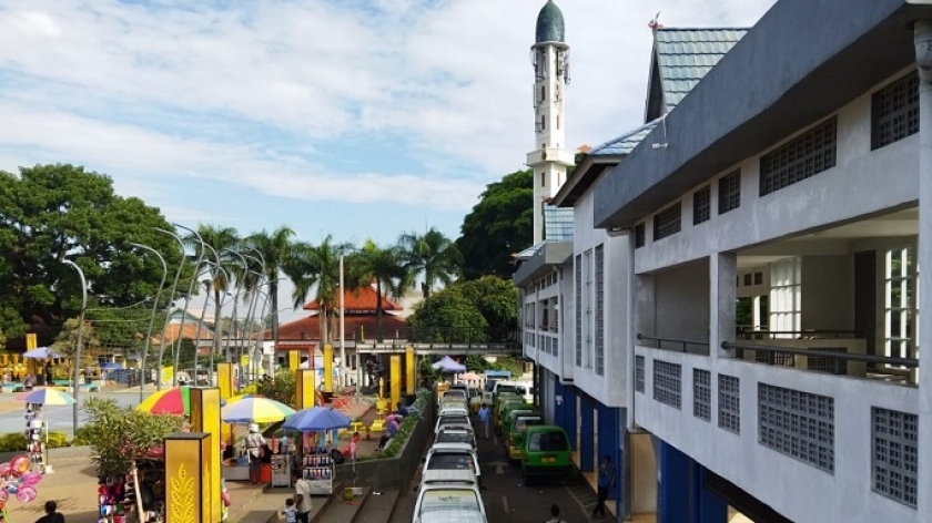 Terminal Cicalengka, Kabupaten Bandung. Sejak 7 Mei tahun 2021, ruangan di Terminal Cicalengka akan dijadikan pojok baca, namun terganjal perizinan hingga kini. (Sumber Foto: Muhammad Luffy/pegiat di Lingkar Literasi Cicalengka)