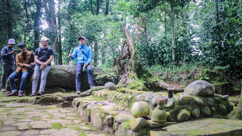 Situs Demah Luhur Eyang Dipati Ukur di Palintang, Ujungberung. Juni 2024 (Foto : Fahmi/Geowana).