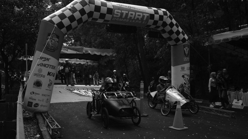 Lomba kereta peti sabun di Sasana Budaya Ganesha (Sabuga) ITB Bandung, Minggu, 15 desember 2024. (Foto : Prima Mulia/BandungBergerak) 