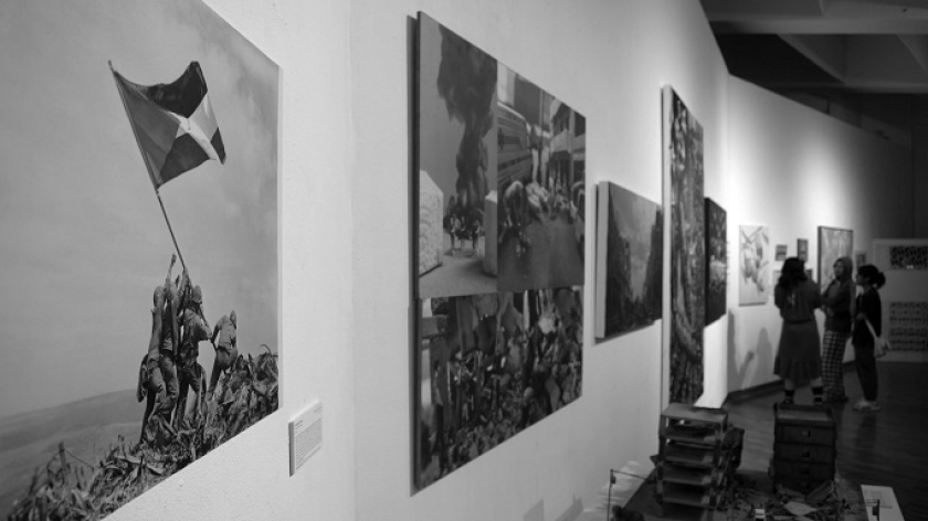 Pameran Occupied Truth The art of Intifada di Galeri Soemardja ITB, Bandung, 17 Desember 2024. Pameran ini menghadirkan karya-karya seniman Indonesia dan Palestina. (Foto: Prima Mulia/BandungBergerak)