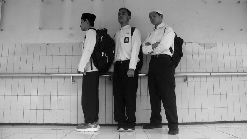 Murid tunanetra SLBN A Pajajaran yang akan pindah ke sekolah tunarungu dan wicara SLBN Cicendo di Bandung, 19 Mei 2025.  (Foto: Prima Mulia/BandungBergerak)