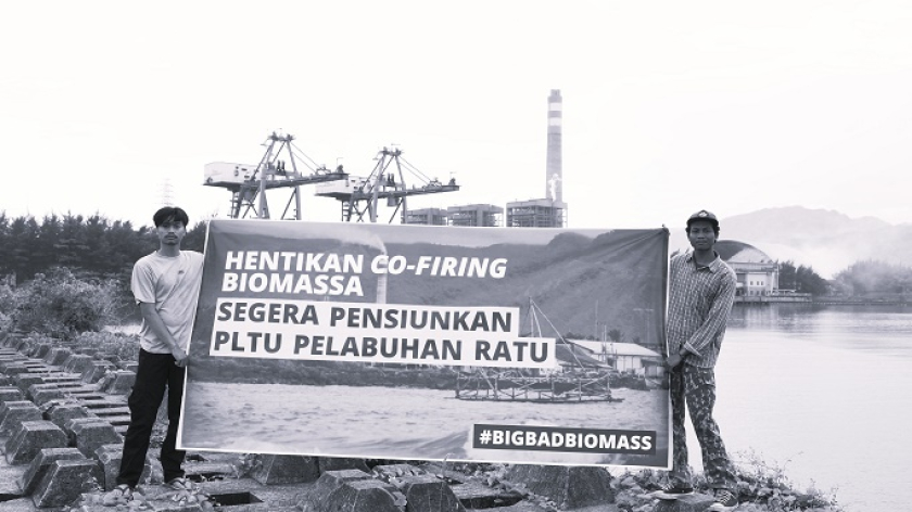 Petani Jawa Barat melakukan aksi damai menolah PLTU batu bara dan biomassa, 21 Oktober 2025. (Foto: Dokumentasi Trend Asia)