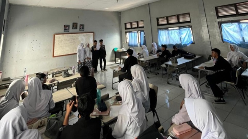 Suasana kelas. (Foto: Dokumentasi Arif Syamsul Maarif)