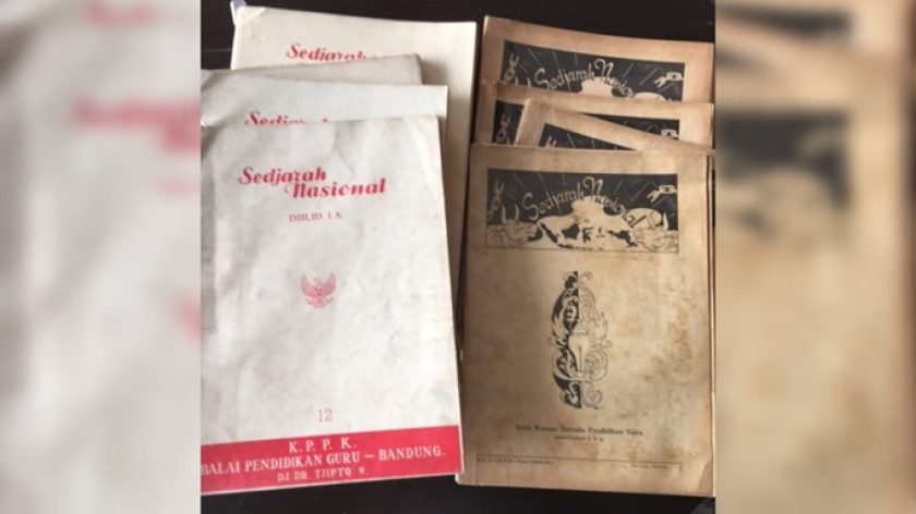 Sedjarah Nasional karya R. Moh Ali. (Foto: Anton Solihin)