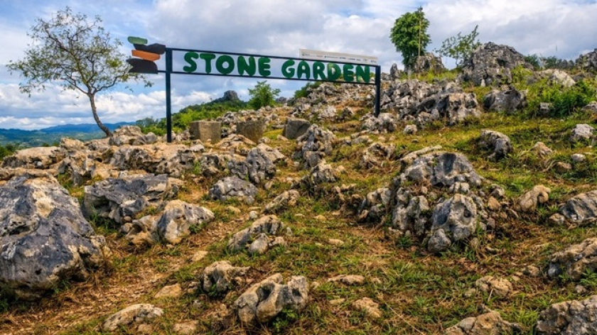 Stone Garden Citatah di Gunung Masigit, Kabupaten Bandung Barat. (Foto: Fabian Satya Rabani)
