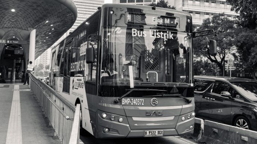 Halte dan Armada Transjakarta, Juni 2026. (Foto: Alysha Ramaniya/Unpad)