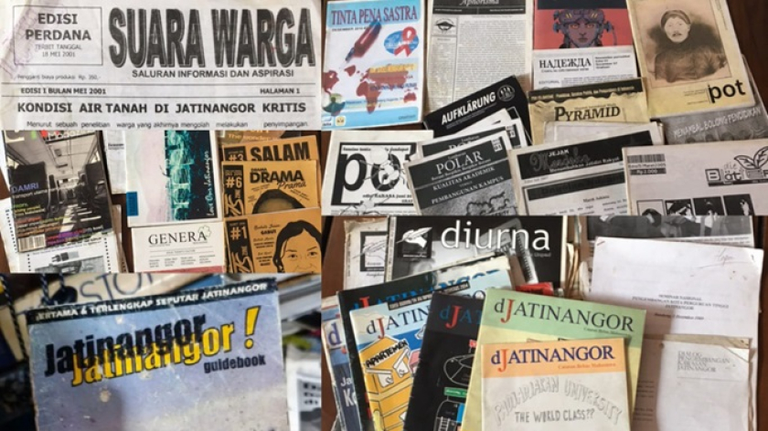 Beragam zines, jurnal, buletin, atau selebaran yang dibuat warga lokal atau komunitas kampus di Jatinangor. (Foto: Dokumentasi Anton Solihin)