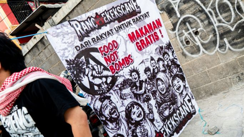 Bersolidaritas di acara  Rancaekek Against the Stigma, jalan raya Majalaya&ndash;Rancaekek, Bandung, Jumat 11 September 2026. (Foto: Insan Radhiyan/Bandung)