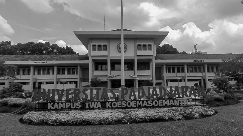 Kamus Universitas Padjadjaran (Unpar), Bandung, Kamis (16/9/2021). Unpad menjadi salah satu kampus di Indonesia yang menjalin kemitraan dengan LPDP. (Foto: Miftahudin Mulfi/BandungBergerak.id) 