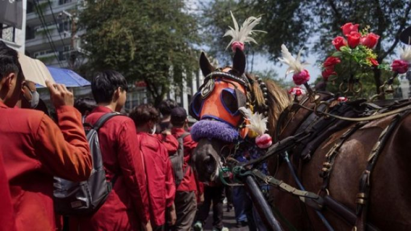Aksi massa di Yogyakarta dalam momentum dua tahun pemerintahan Prabowo-Gibran, Selasa sore, 20 Oktober 2026. (Foto: Virliya Putricantika/BandungBergerak)
