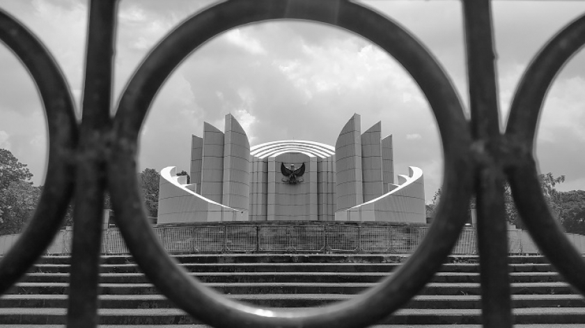 Monumen Perjuangan Rakyat Jawa Barat, Jalan Dipati Ukur, Bandung, Kamis (16/9/2021). Nama Dipati Ukur diabadikan pada sejumlah tempat di Jawa Barat, termasuk nama jalan di Bandung. (Foto: Miftahudin Mulfi/BandungBergerak.id)  