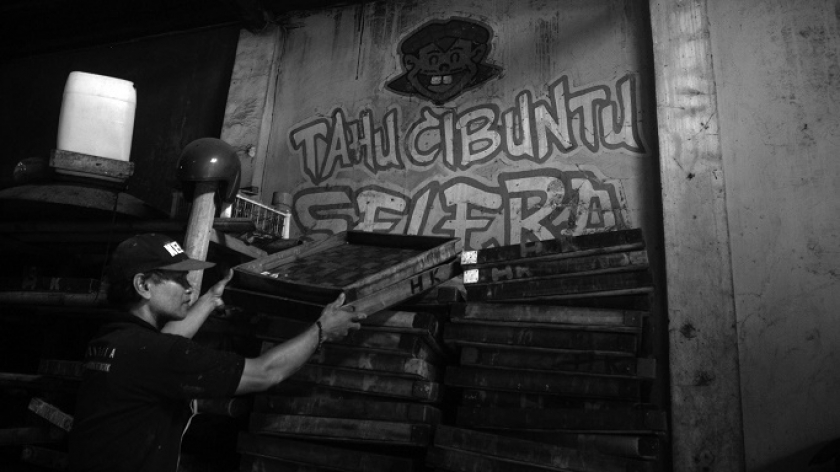 Sentra industri tahu Cibuntu, Bandung, Jawa Barat, yang mogok produksi mulai 21 Februari 2022 karena mahalnya harga kedelai. (Foto: Prima Mulia/BandungBergerak.id)