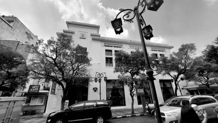 Gas Negara Building on Jalan Braga, Bandung. (Photo: Djiwadjaman Collection)